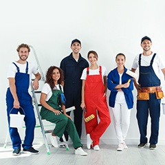 a team of professional painters